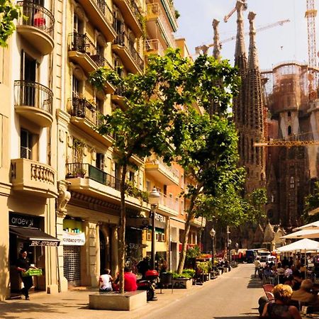 Gaudi Sagrada Familia Barcelona Exterior foto